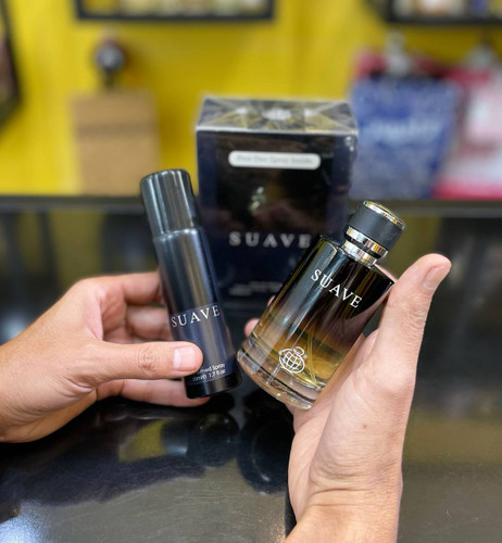 عطر ادکلن مردانه شرکت اماراتی فراگرنس ورد مدل سواوی+اسپری رایگان ۱۰۰میل با رایحه ساواج دیور ساواژ دیور با اسپری