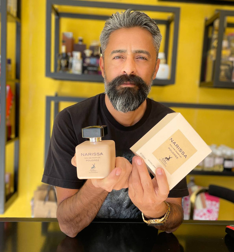 عطر ادکلن الحمبرا مدل ناریسا پیچ رایحه نارسیسو پودری حجم ۱۰۰میل عطرزنانه