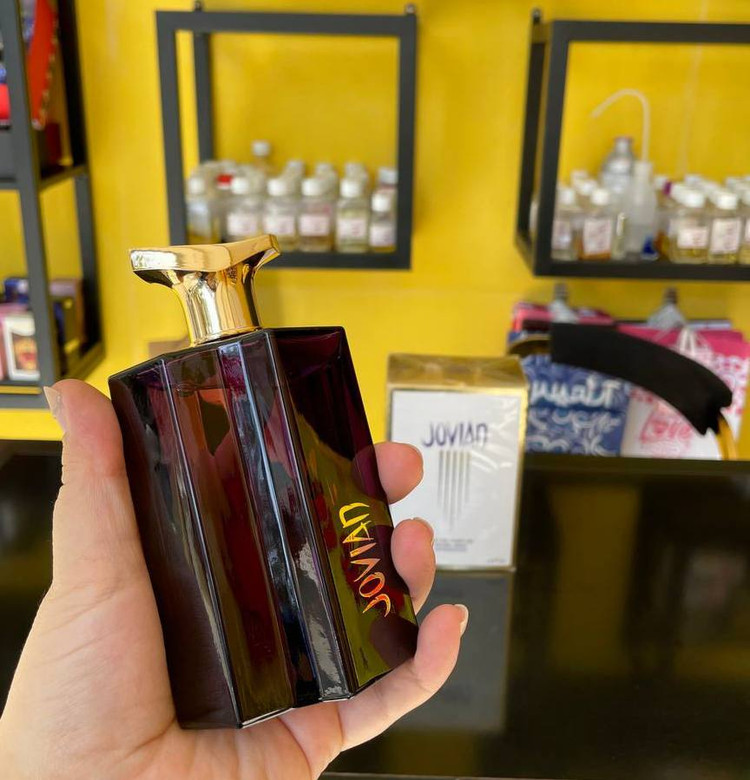 ادکلن زنانه فراگرنس ورد مدل جویان رایحه الین تیری موگلر