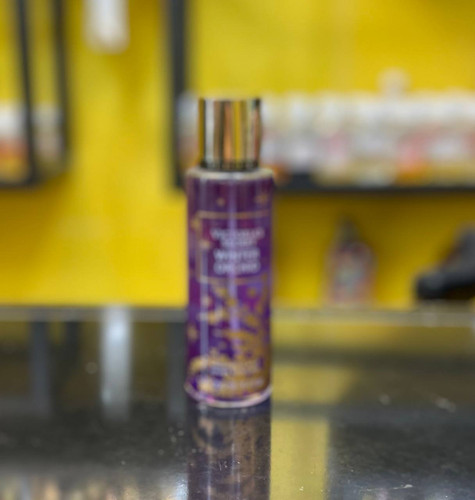 عطرادکلن بادی اسپلش ویکتوریا سکرت رایحه Winter orchid فروشگاه پرفیوم رایحه