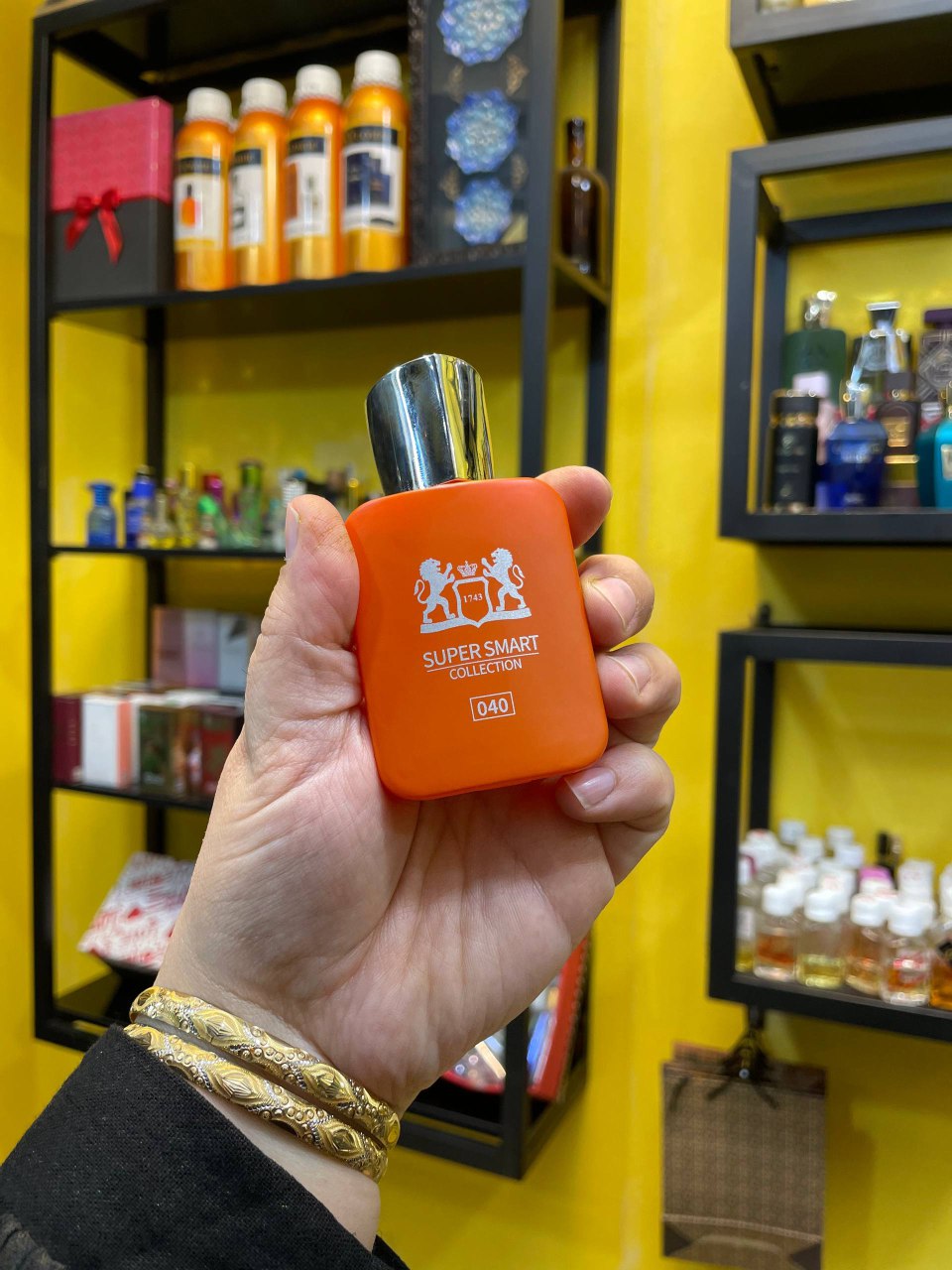 عطردکلن مینیاتوری 25 میل سوپر اسمارت کالکشن کد 040 رایحه پارفومز مارلی التیر فروشگاه پرفیوم رایحه