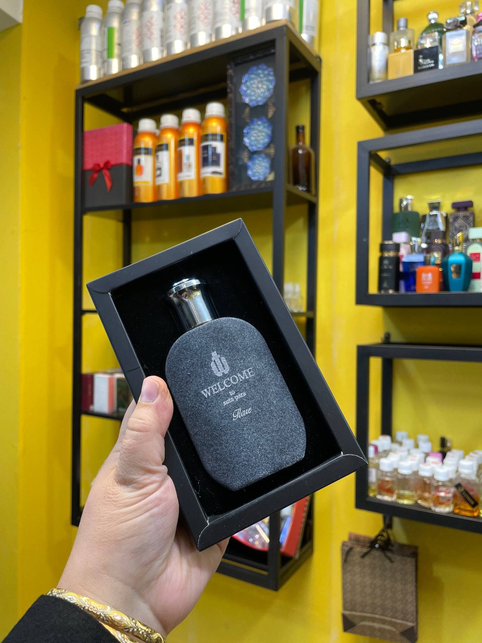 ادکلن ۵۰میل هاردباکس تحت لیسانس فرانسه برند ولکام رایحه مشابه مارلی پگاسوس فروشگاه پرفیوم رایحه