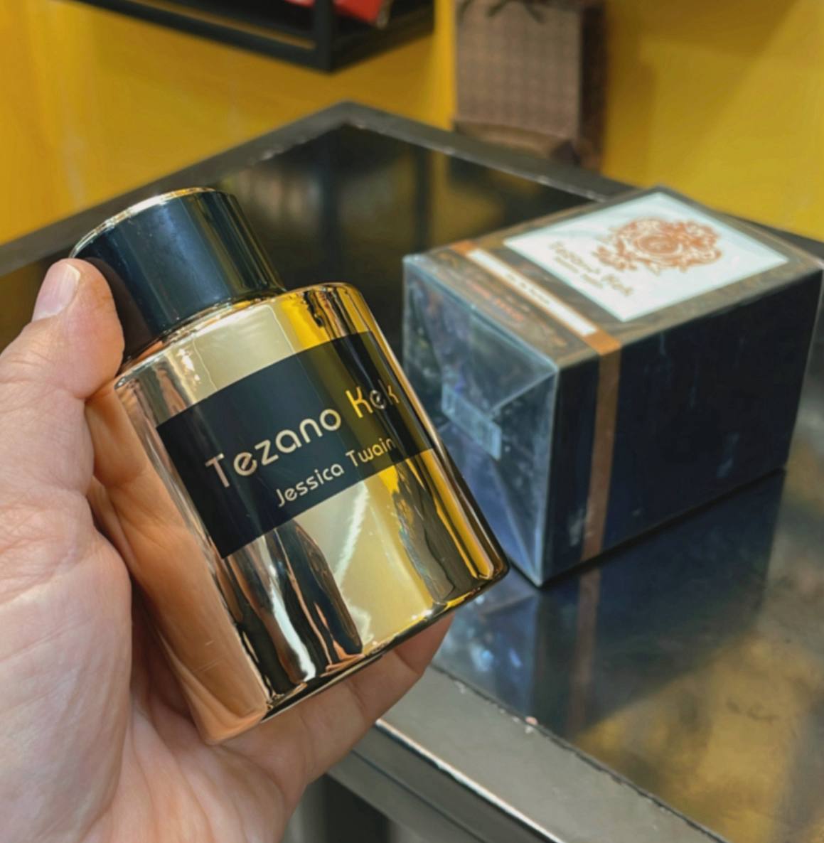 عطر ادکلن تیزیانا ترنزی کیرکه 100 میل روونا (Rovena ) | Tiziana Terenzi Kirke فروشگاه  پرفیوم رایحه