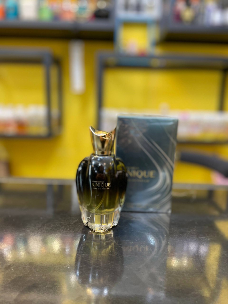 ادکلن زنانه فراگرنس ورد اکستریملی یونیک حجم۱۰۰میل  فروشگاه پرفیوم رایحه